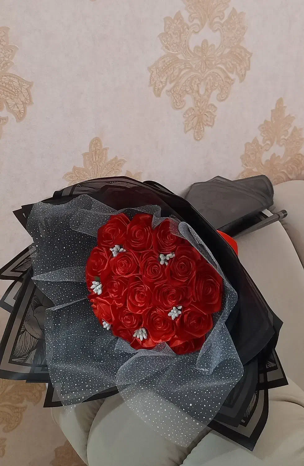 تخفیف گل روبانی وباکس گل|گل مصنوعی|تبریز, |دیوار