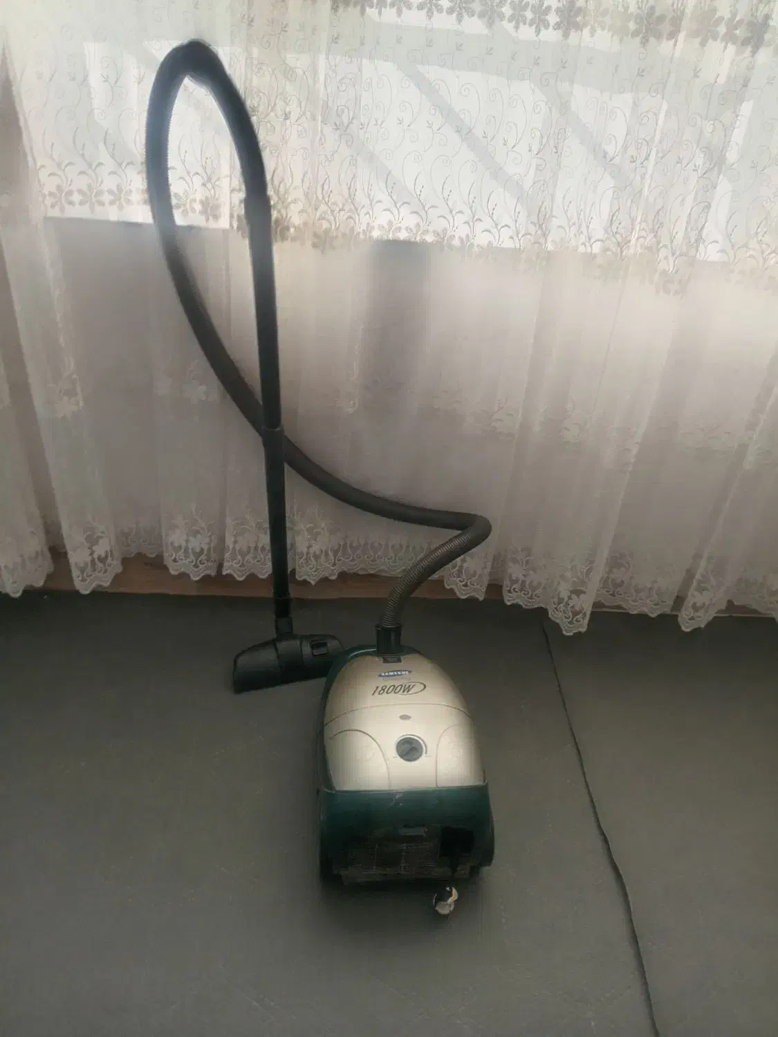 جارو برقی سالم|جاروبرقی، جارو شارژی، بخارشو|تربت جام, شهرک معلم|دیوار