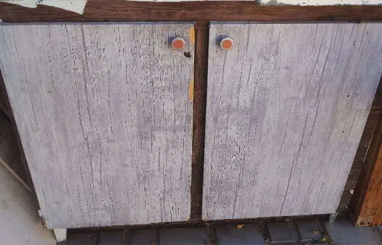 کابینت فلزی پایه گلدان میز|مصالح و تجهیزات ساختمان|فردوس (خراسان), |دیوار