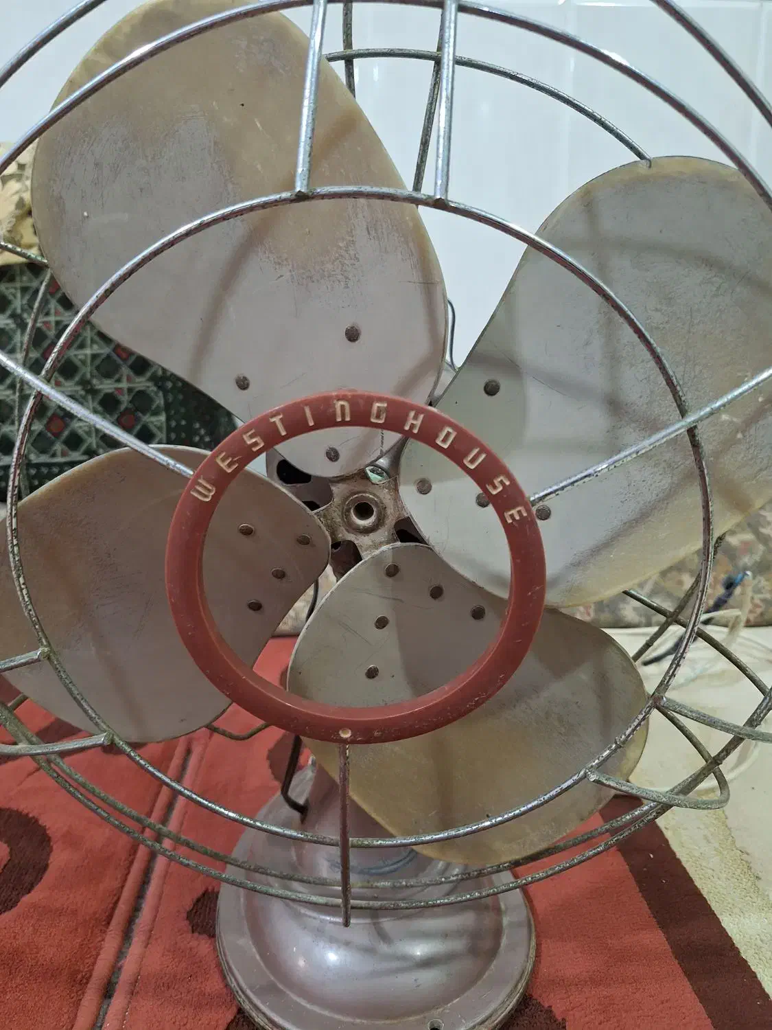 پنکه قدیمی|کلکسیون اشیاء عتیقه|برازجان, |دیوار