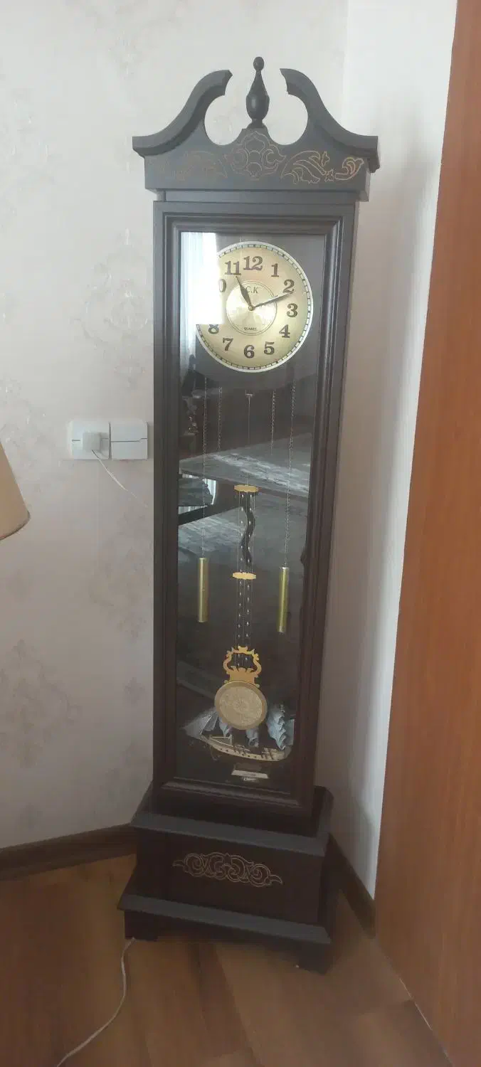 ساعت ایستاده|ساعت دیواری و تزئینی|اصفهان, ملک‌شهر|دیوار