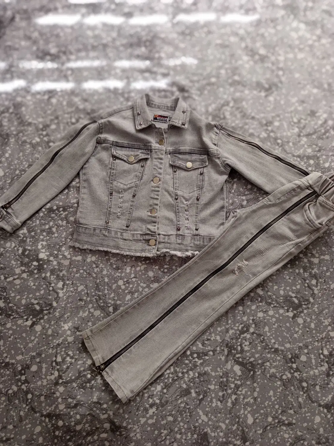 لباس بچگانه|کفش و لباس بچه|اراک, |دیوار