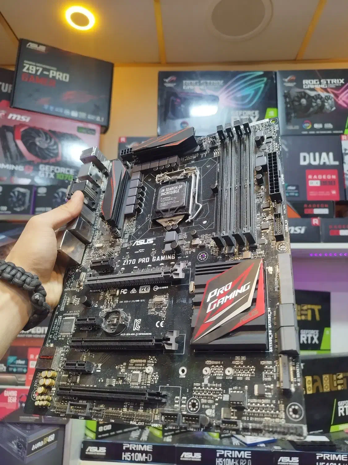 باندل مادربرد Z170 PRO GAMING و i3 6100کیس گیمینگ|قطعات و لوازم جانبی رایانه|تهران, شهرک پاسداران|دیوار