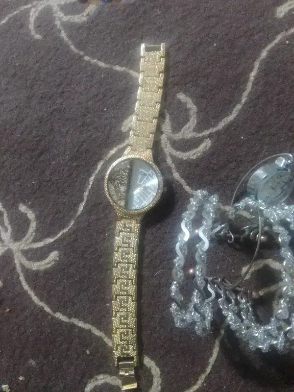 ساعت مچی|ساعت|قم, در بهشت|دیوار