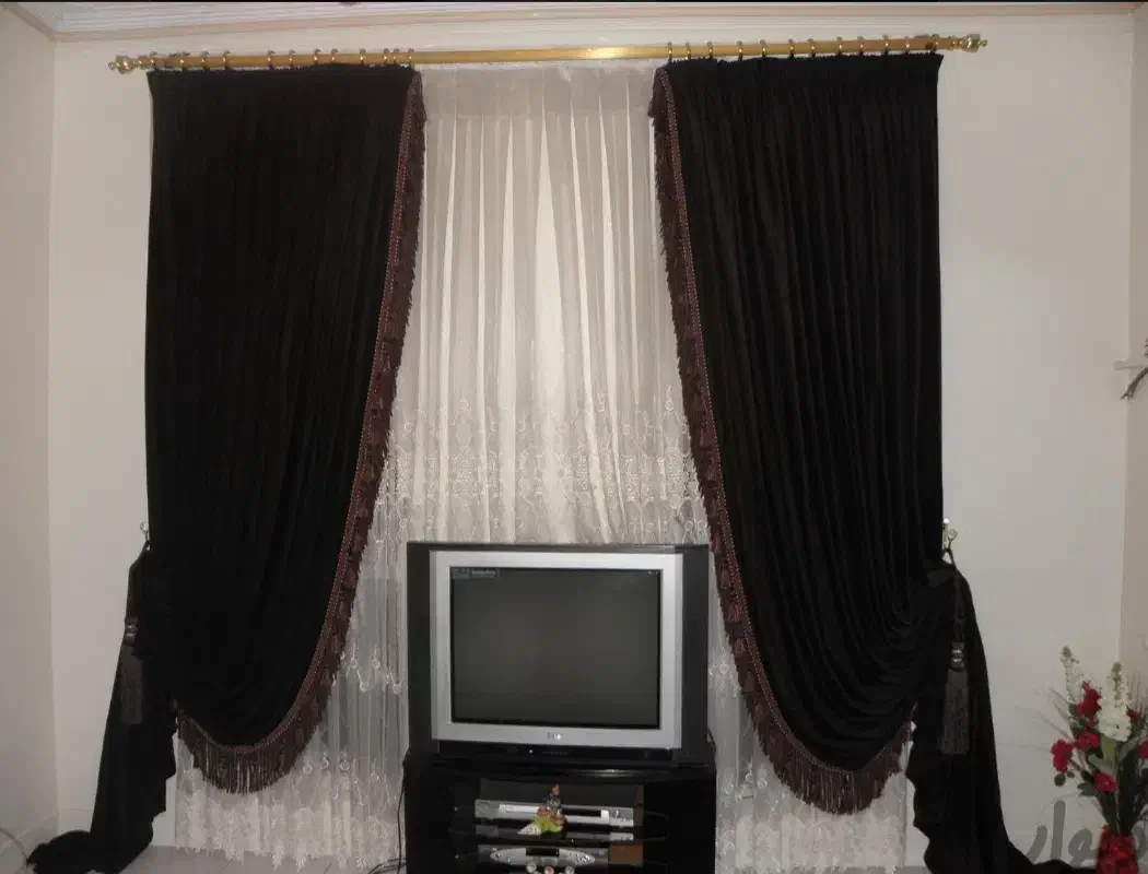 والان پرده شانل ترک در حد نو قهوه ای تیره|پرده، رانر، رومیزی|چمستان, |دیوار