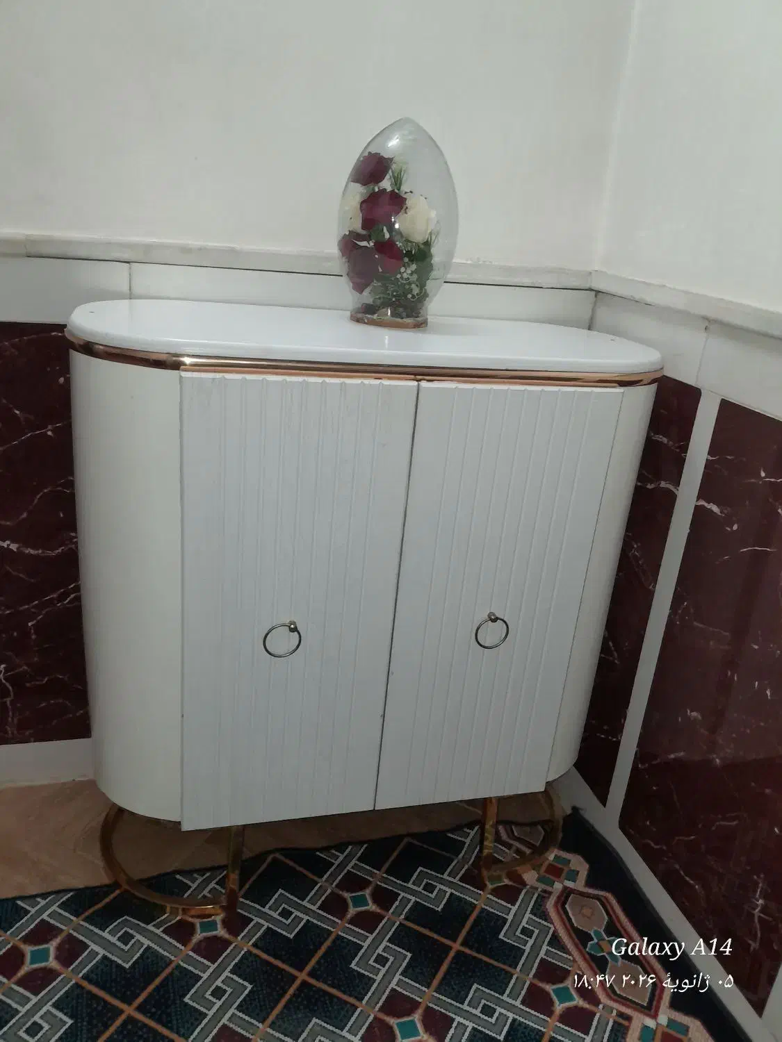 جاکفشی|جاکفشی، کمد، دراور|نیشابور, دربقاضی|دیوار