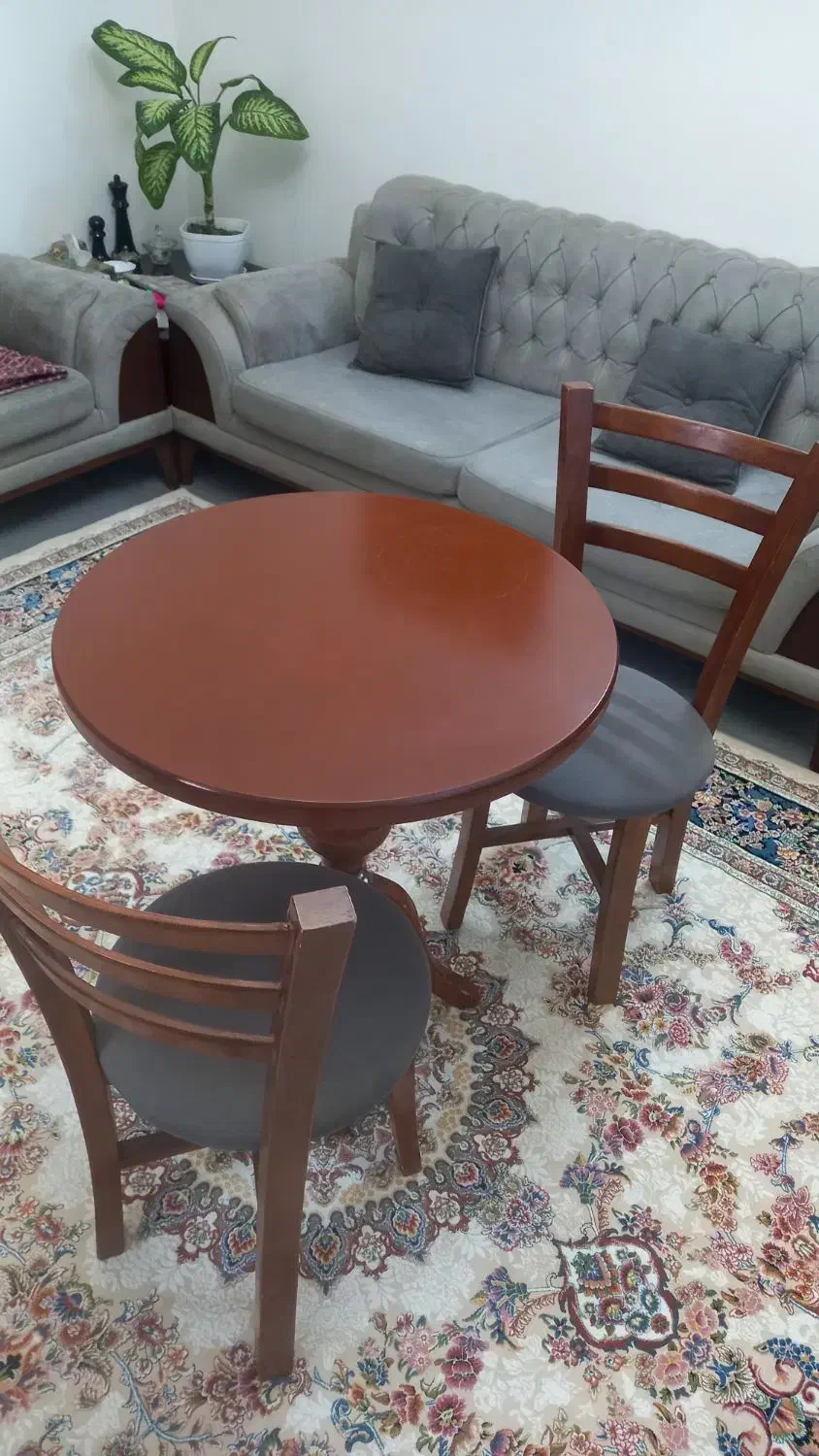 میز غذاخوری ۲ نفره|میز و صندلی غذاخوری|پاکدشت, پاکدشت (مامازند)|دیوار