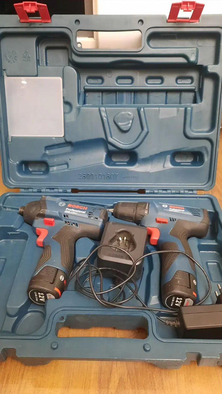 فروش دریل شارژی دوقلو حرفه ای بوش اصلی|ابزارآلات|شیراز, شهرک ولیعصر|دیوار