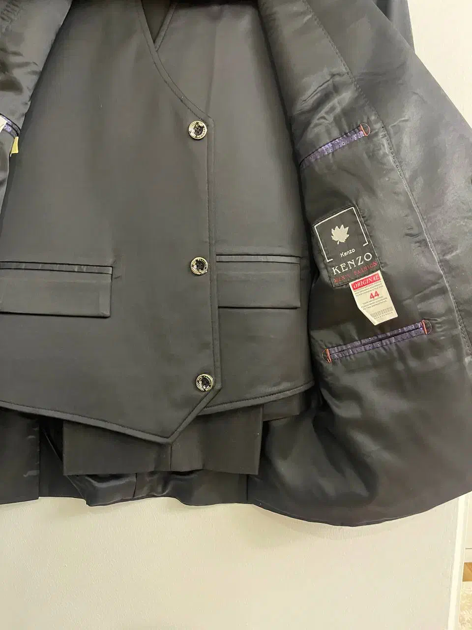 کت و شلوار و جلیقه|لباس|تهران, باغ فیض|دیوار