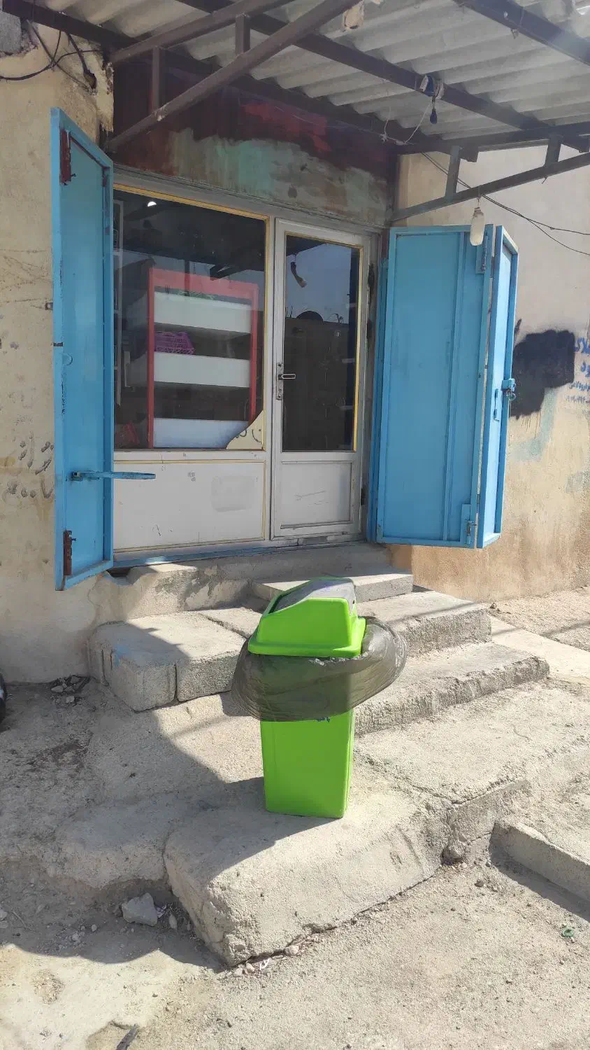 اجاره مغازه ۳۰ متری (با سابقه ۲۰ سال سوپر مارکتی)|اجارهٔ مغازه و غرفه|برازجان, |دیوار