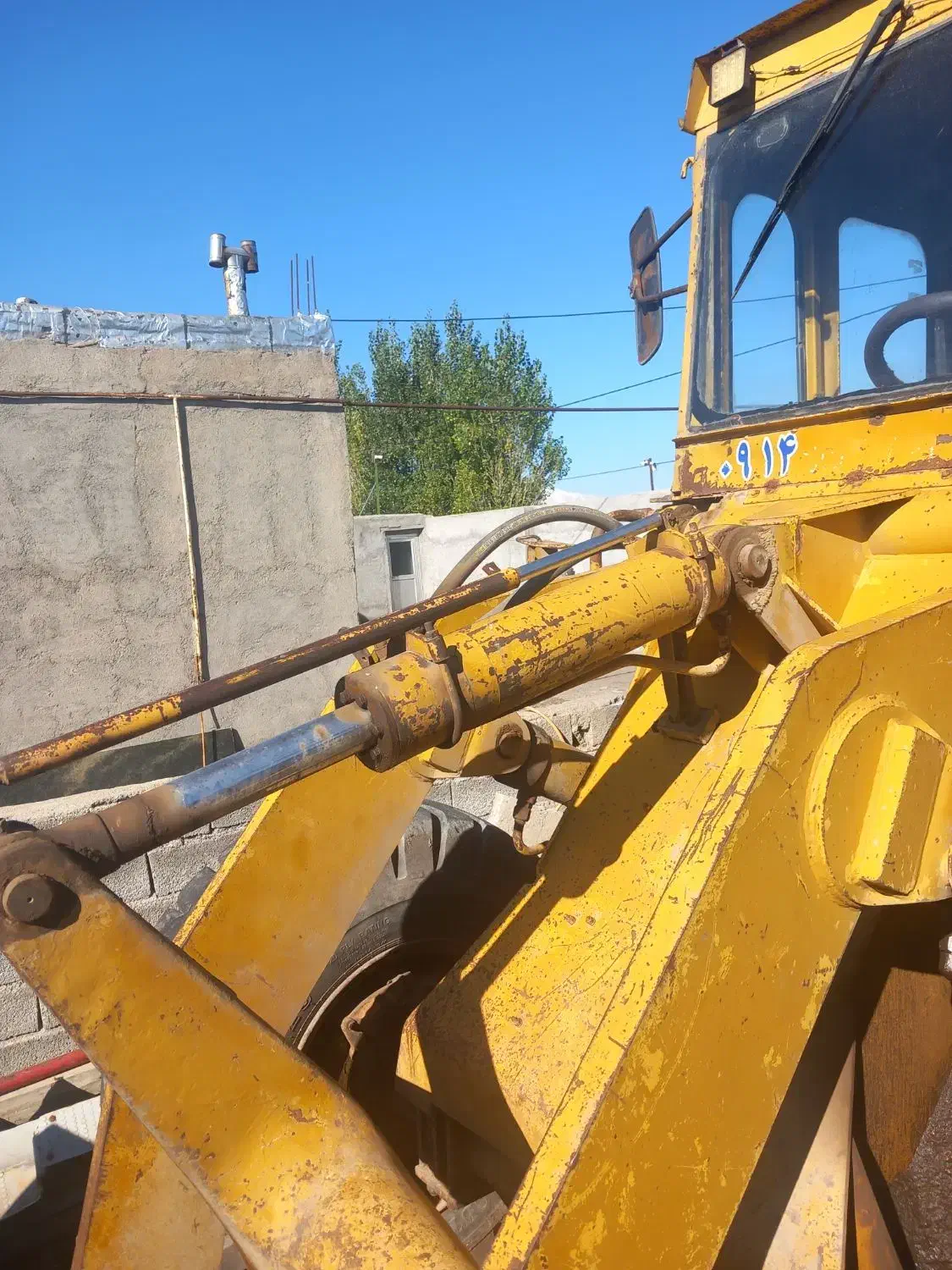 لودر ۵۲۰|خودرو سنگین|اردبیل, |دیوار
