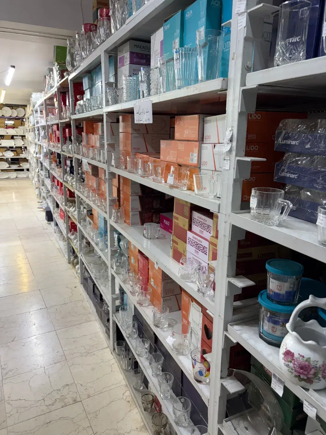 فروشنده  همکار اقا|استخدام بازاریابی و فروش|خوی, |دیوار