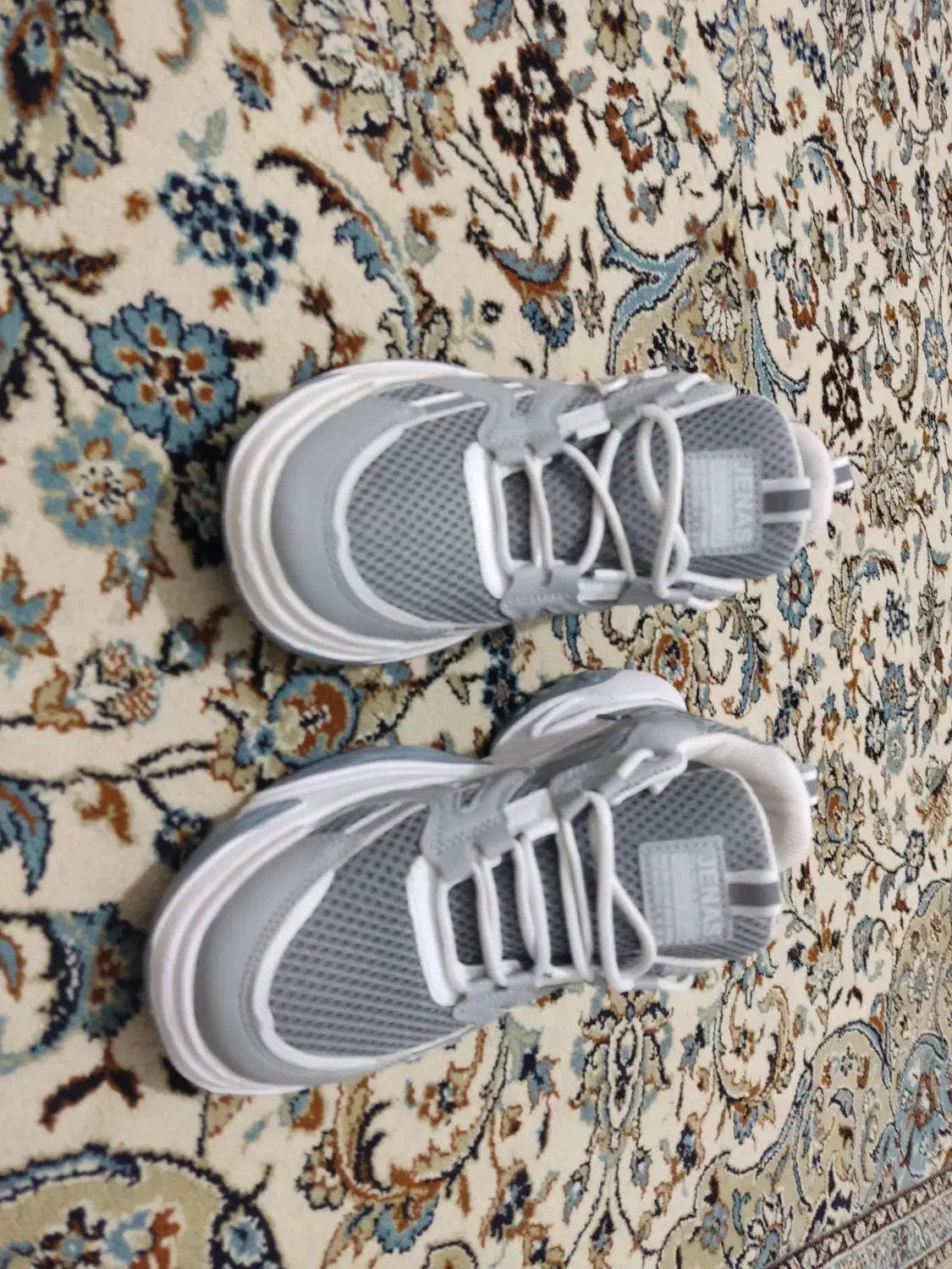 کفش نیوبالانس ۴۱ کاملا نو|کیف، کفش، کمربند|شیراز, کوشک میدان|دیوار