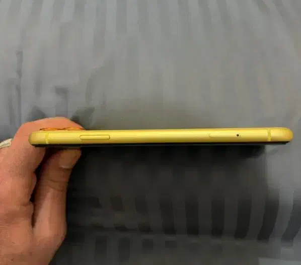 آیفون 11 نرمال 64 استثنایی|موبایل|تهران, کیانشهر|دیوار