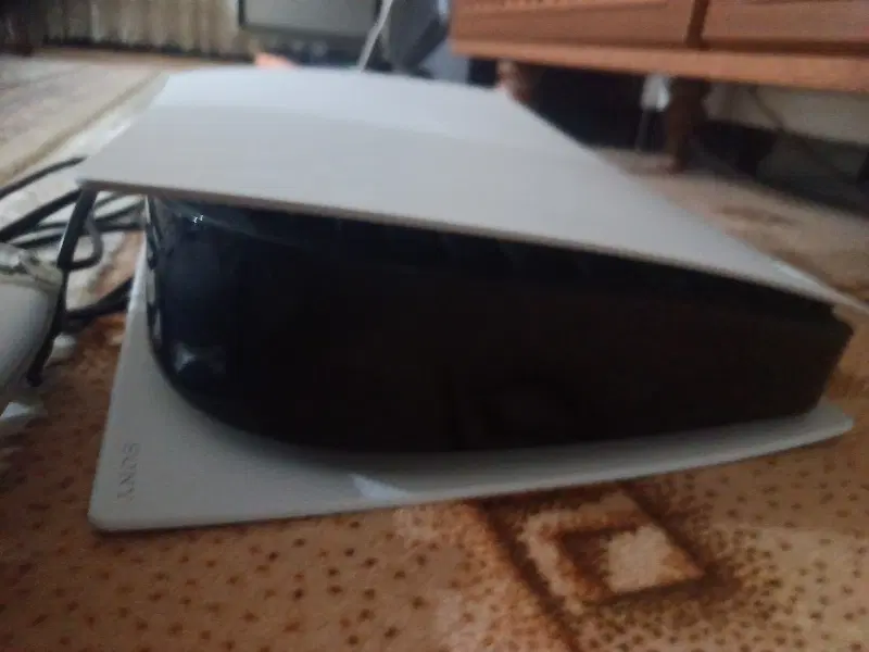 کنسول Sony ۵ ،|کنسول، بازی ویدئویی و آنلاین|خزل, |دیوار