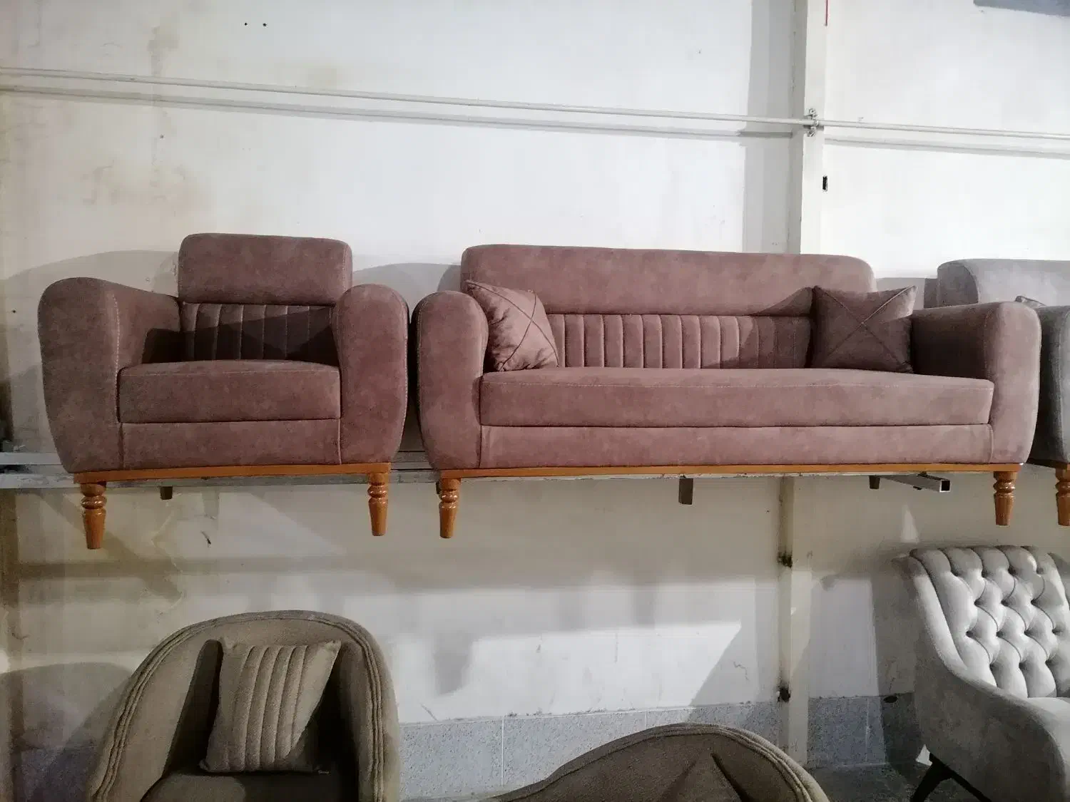 مبل با کیفیت بالا  قیمت مناسب  تنوع بالا مبل شنتیا|مبلمان خانگی و میز عسلی|گرگان, |دیوار