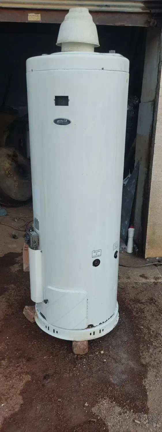 ابگرمکن مخزنی ۱۸۰لیترلورچ|آبگرمکن، پکیج، شوفاژ|گرگان, |دیوار