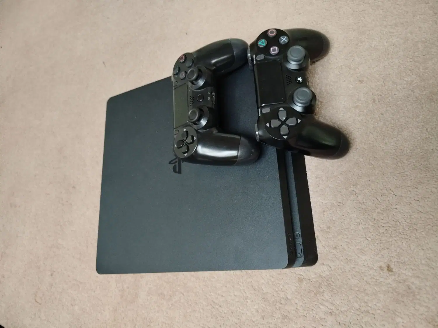 دستگاه ps4|کنسول، بازی ویدئویی و آنلاین|شیراز, ریاستی|دیوار