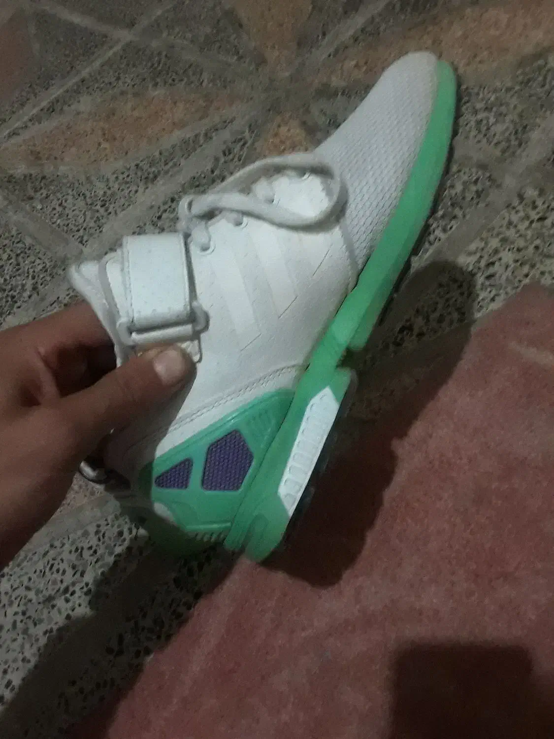 zxفولوکس ساق دار کفه کاهویی|کیف، کفش، کمربند|بهارستان, |دیوار