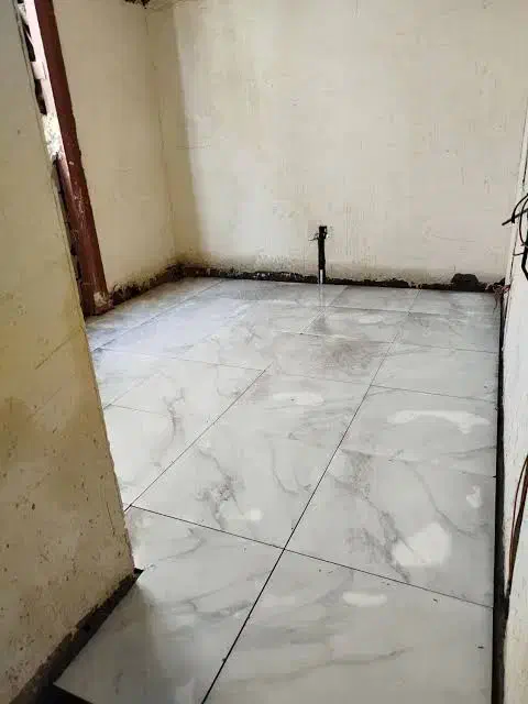 نصب کاشی سرامیک و سنگ آنتیک و موزائیک|خدمات پیشه و مهارت|بندرعباس, |دیوار