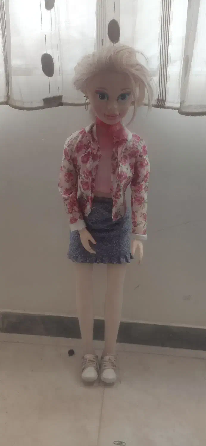 عروسک|اسباب‌بازی بچه|کرمانشاه, |دیوار