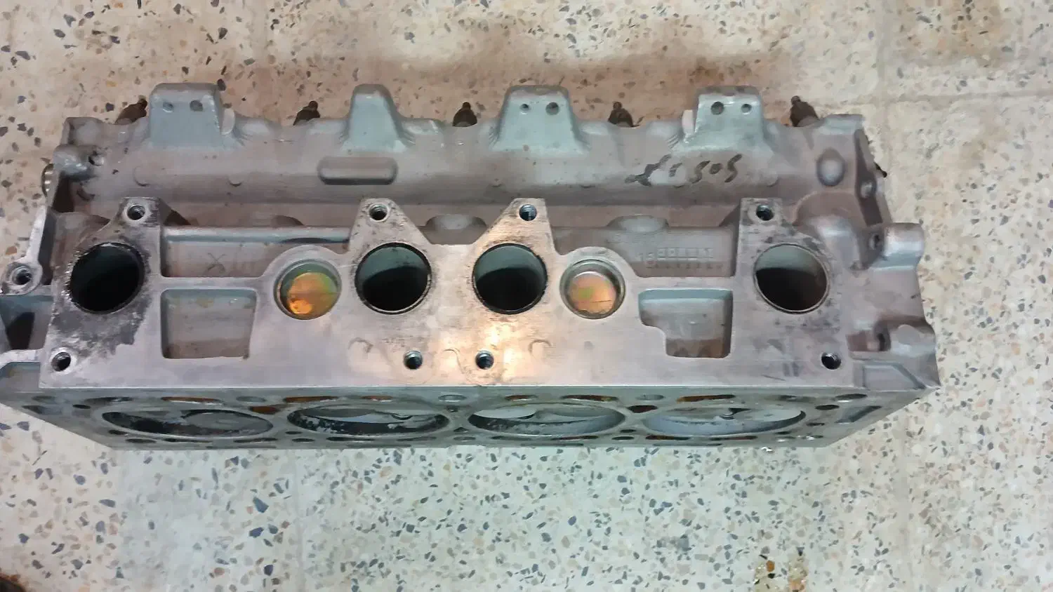 سرسیلندر پژو پارس دوگانه|قطعات یدکی و لوازم جانبی|رشت, آب آسیاب|دیوار