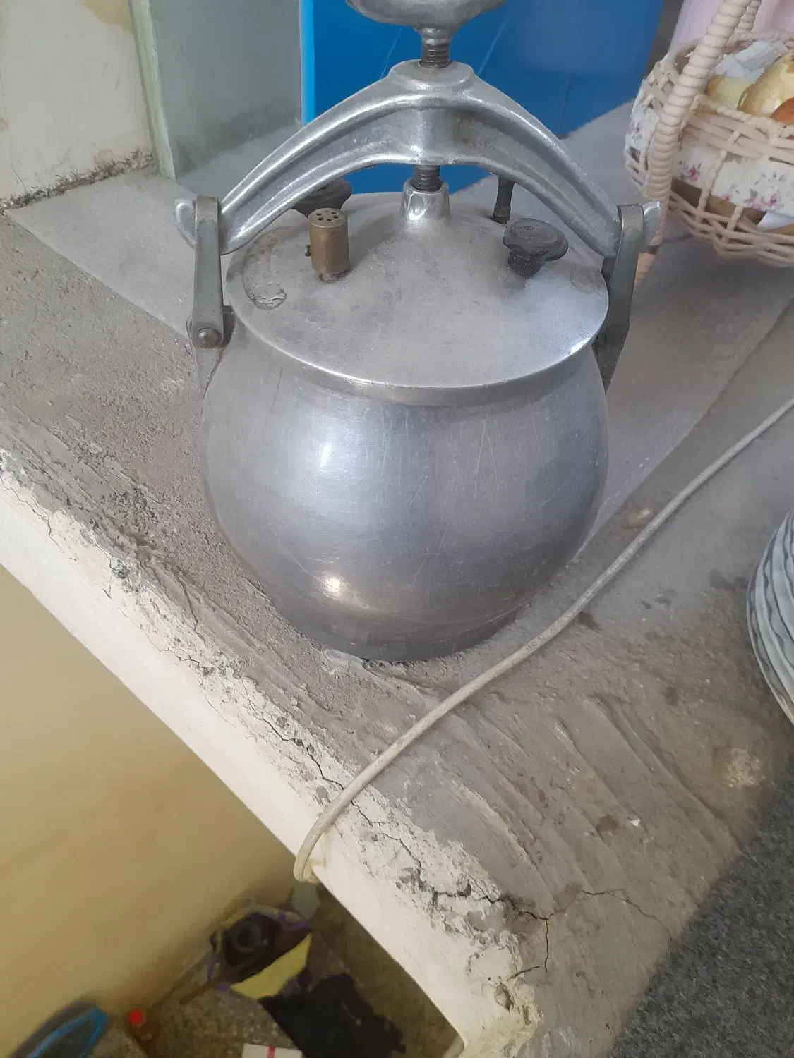 ظروف|ظروف سرو و پذیرایی|بروجرد, |دیوار