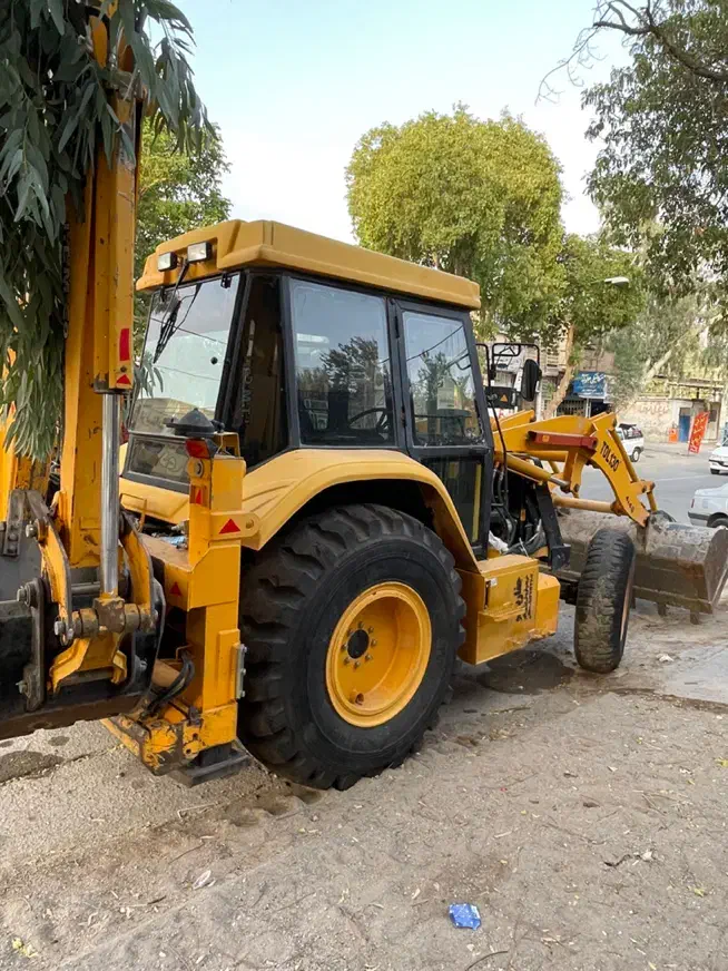 بیل بکهو تی دی ال ۱۳۰ TDL130 مدل۱۴۰۱|خودرو سنگین|جیرفت, |دیوار