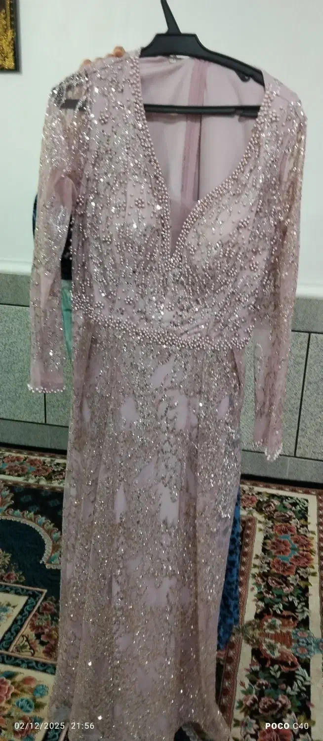 لباس مجلسی|لباس|سنگدوین, |دیوار