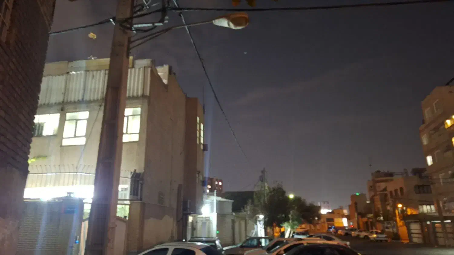 ۲۴۵ بنا در ۴ طبقه|فروش خانه و ویلا|قم, دروازه ری|دیوار