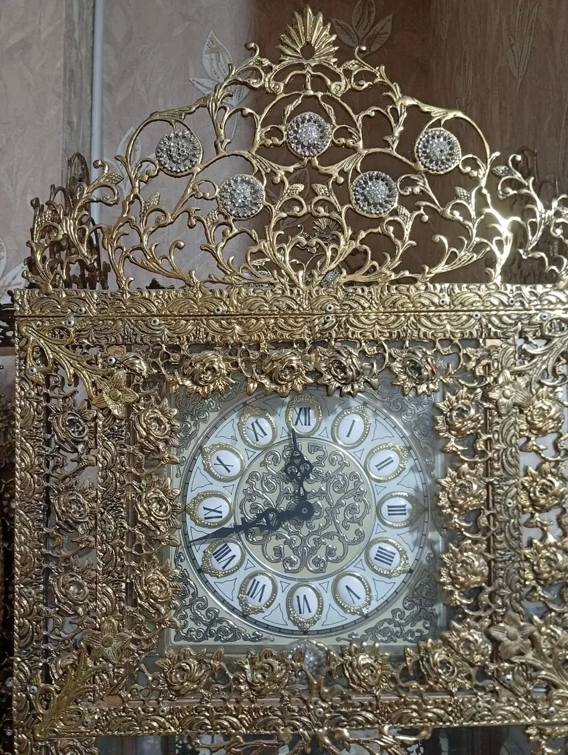 ویترین تمام برنج|بوفه، ویترین، کنسول|قدس, شهر‌قدس|دیوار