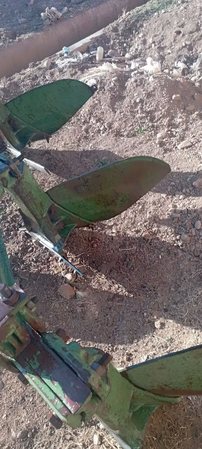 گاو آهن|ماشین‌آلات صنعتی|خواجه, |دیوار