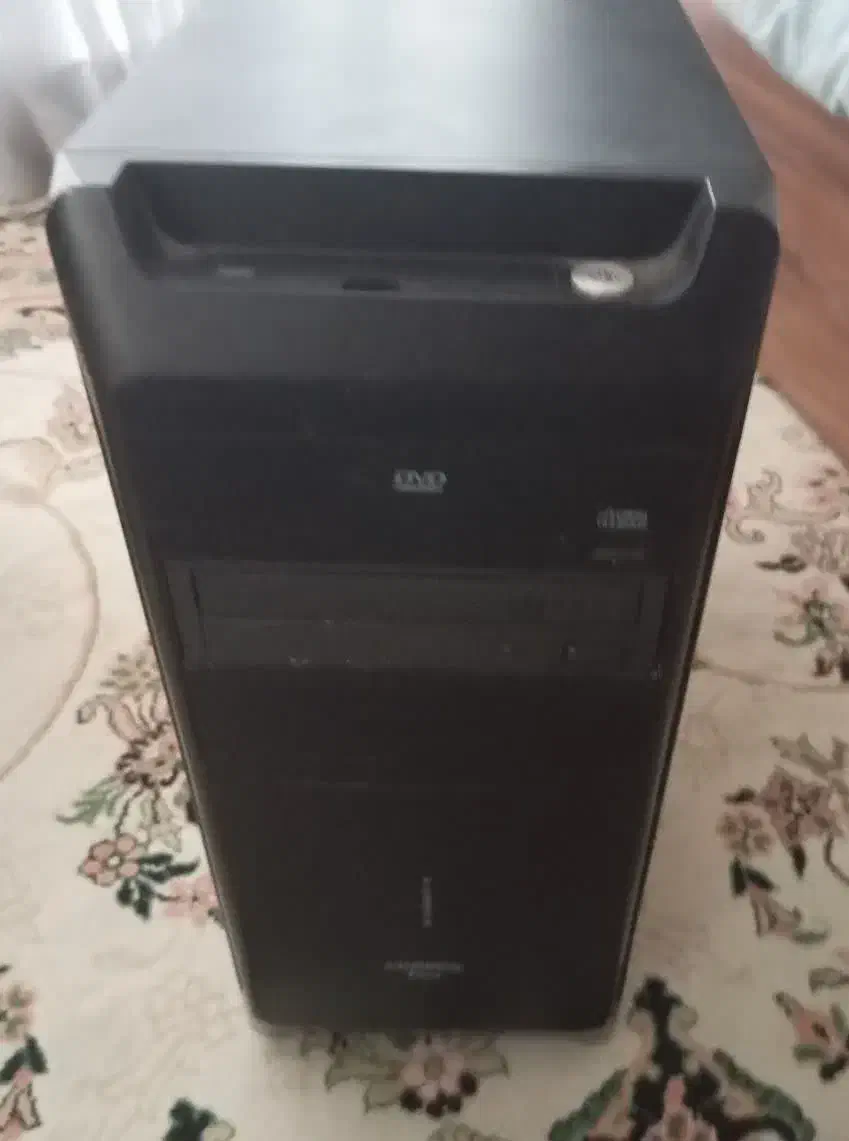 کامپیوتر|رایانه رومیزی|اصفهان, میرعماد|دیوار