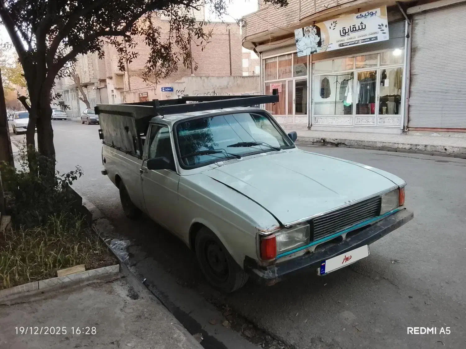 وانت مدل۸۷دوکانه کارخانه|خودرو سواری و وانت|پارس‌آباد, |دیوار