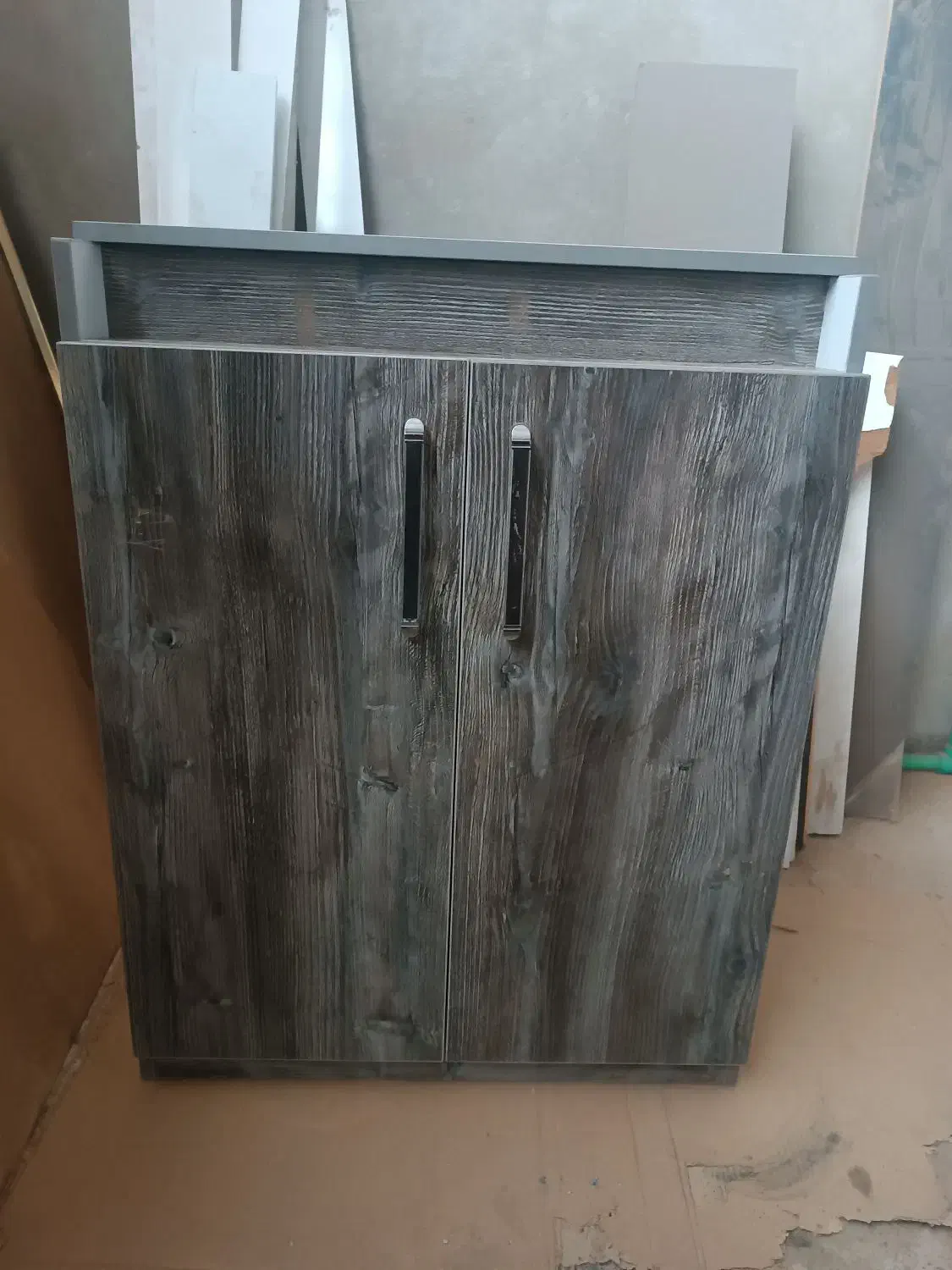 جاکفشی|جاکفشی، کمد، دراور|شیراز, گویم|دیوار