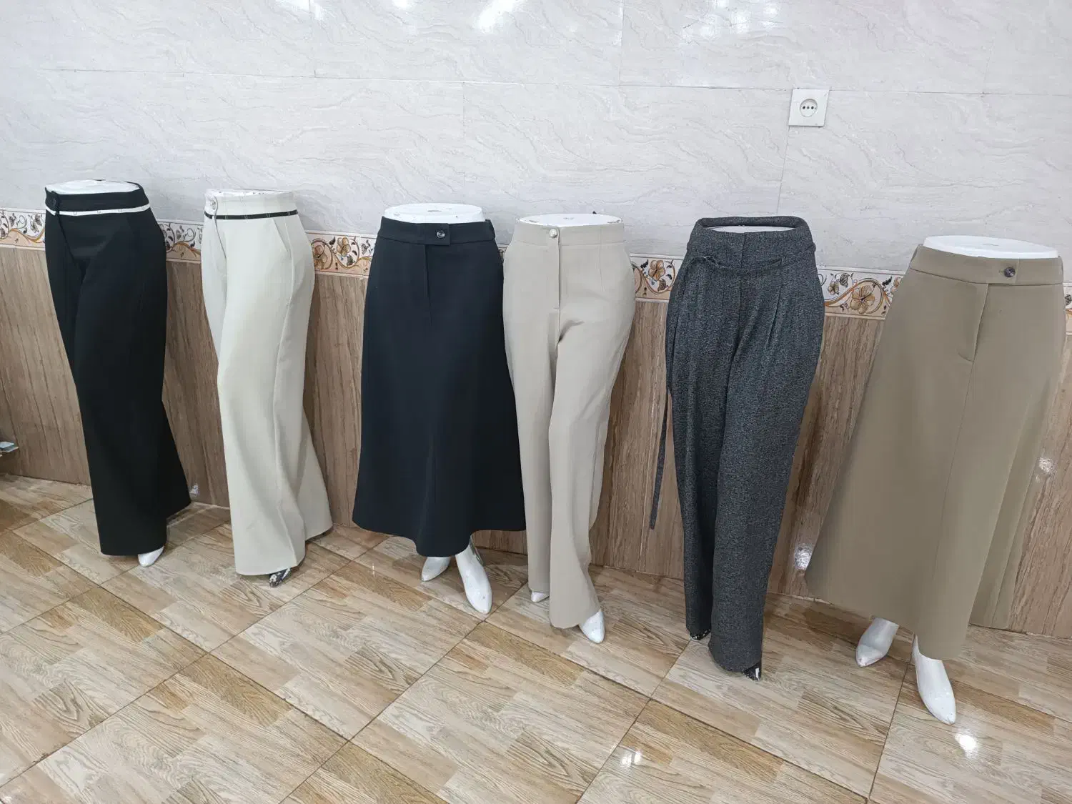 به تعدادی بیرون بر چرخکار  وسط کار خانم نیازمندیم|استخدام صنعتی، فنی، مهندسی|میانه, |دیوار