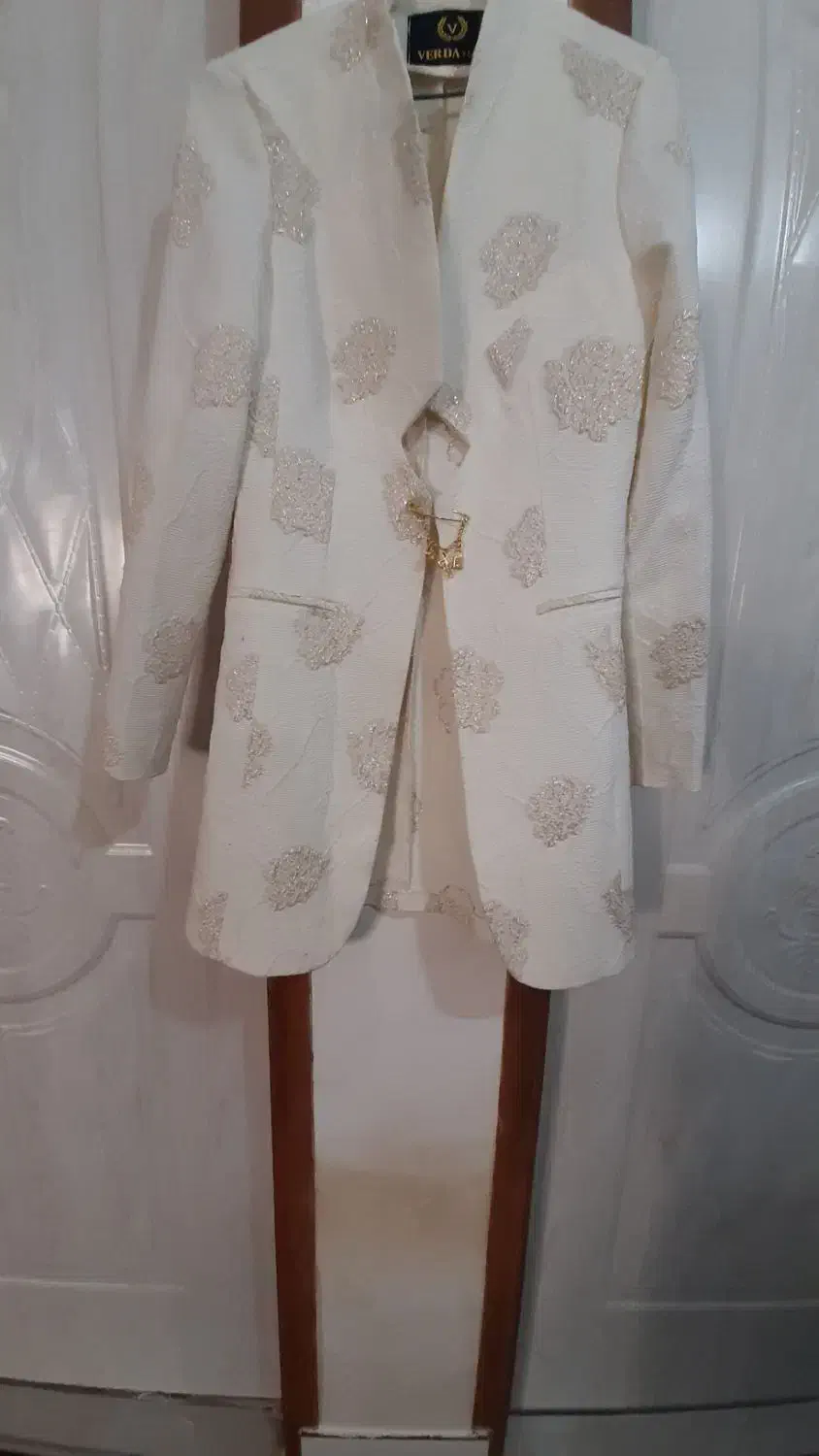 مانتو کتی مجلسی|لباس|گرگان, |دیوار