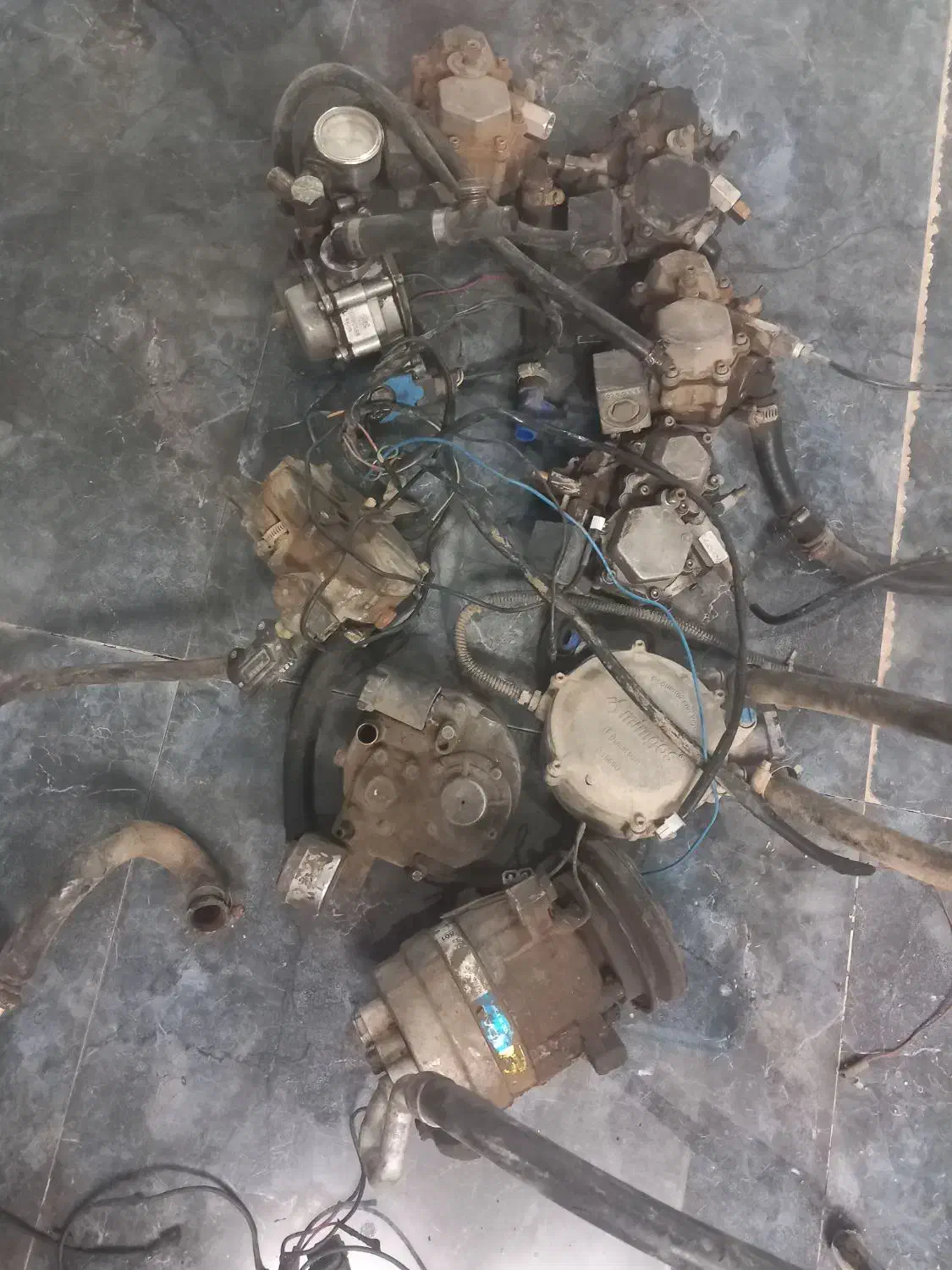 رگلاتور سی ان جی و کمپرسور کولرپراید|قطعات یدکی و لوازم جانبی|تاکستان, |دیوار