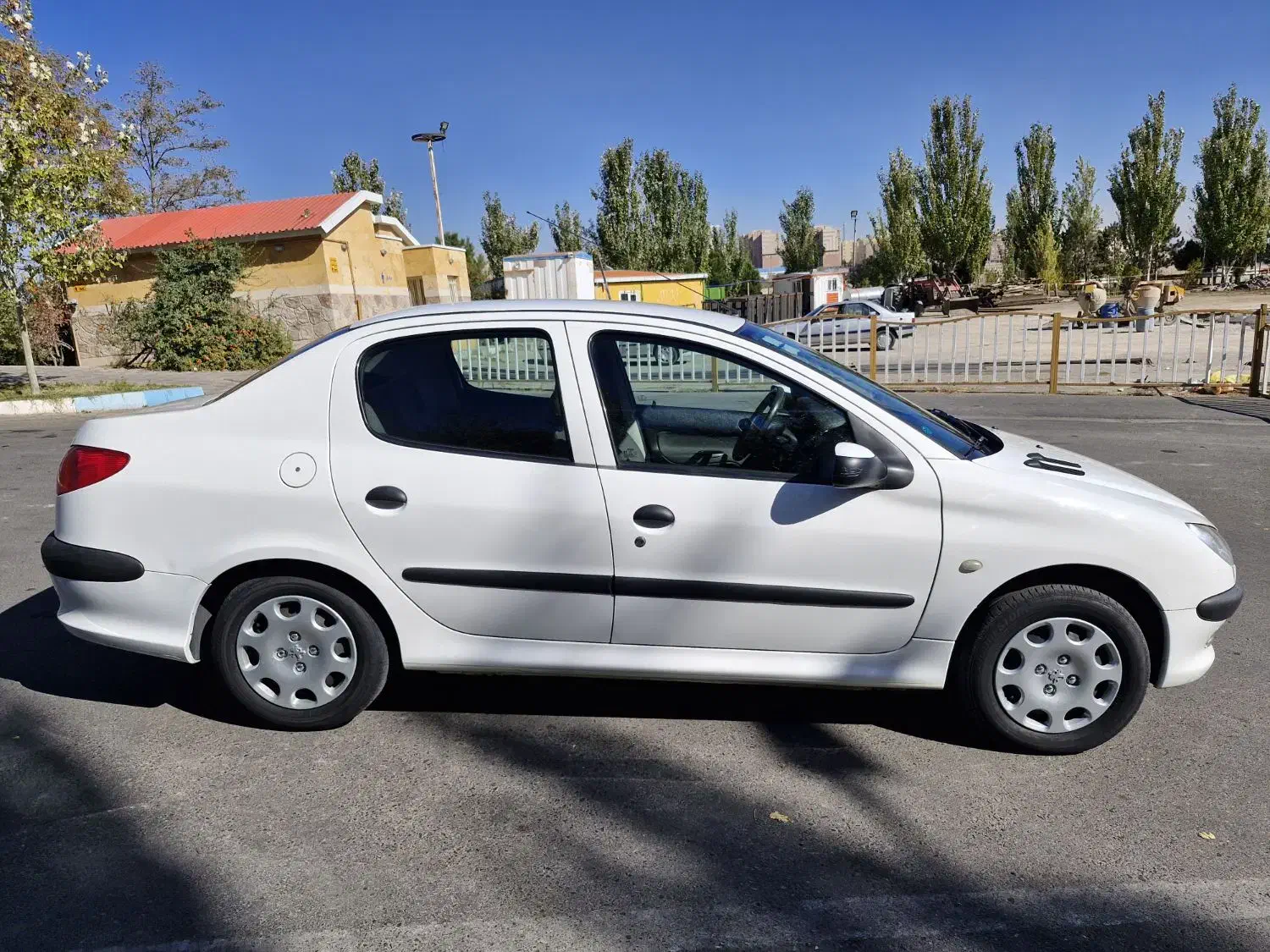 پژو اس دی مدل ۹۵ - وی ۸|خودرو سواری و وانت|تبریز, |دیوار