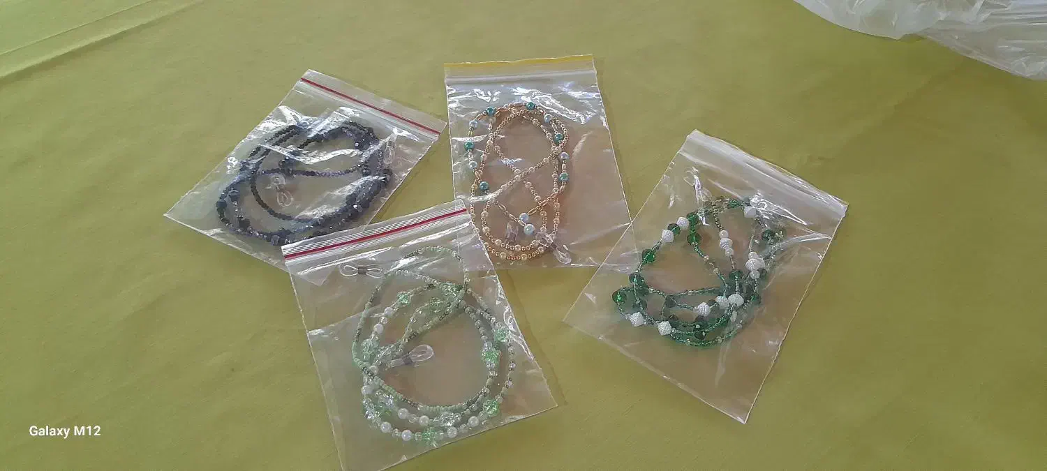 بند عینک وست دستبند وگردن بند|بدلیجات|سرخرود, |دیوار