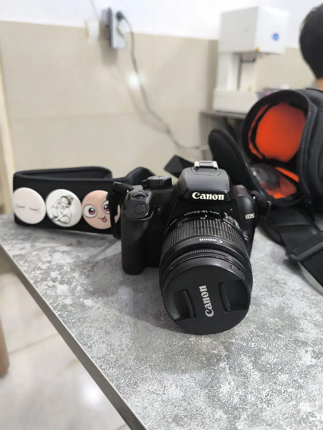 دوربین کنون 1000d|دوربین عکاسی و فیلمبرداری|مشهد, شهرک امام هادی (شهرک غرب)|دیوار