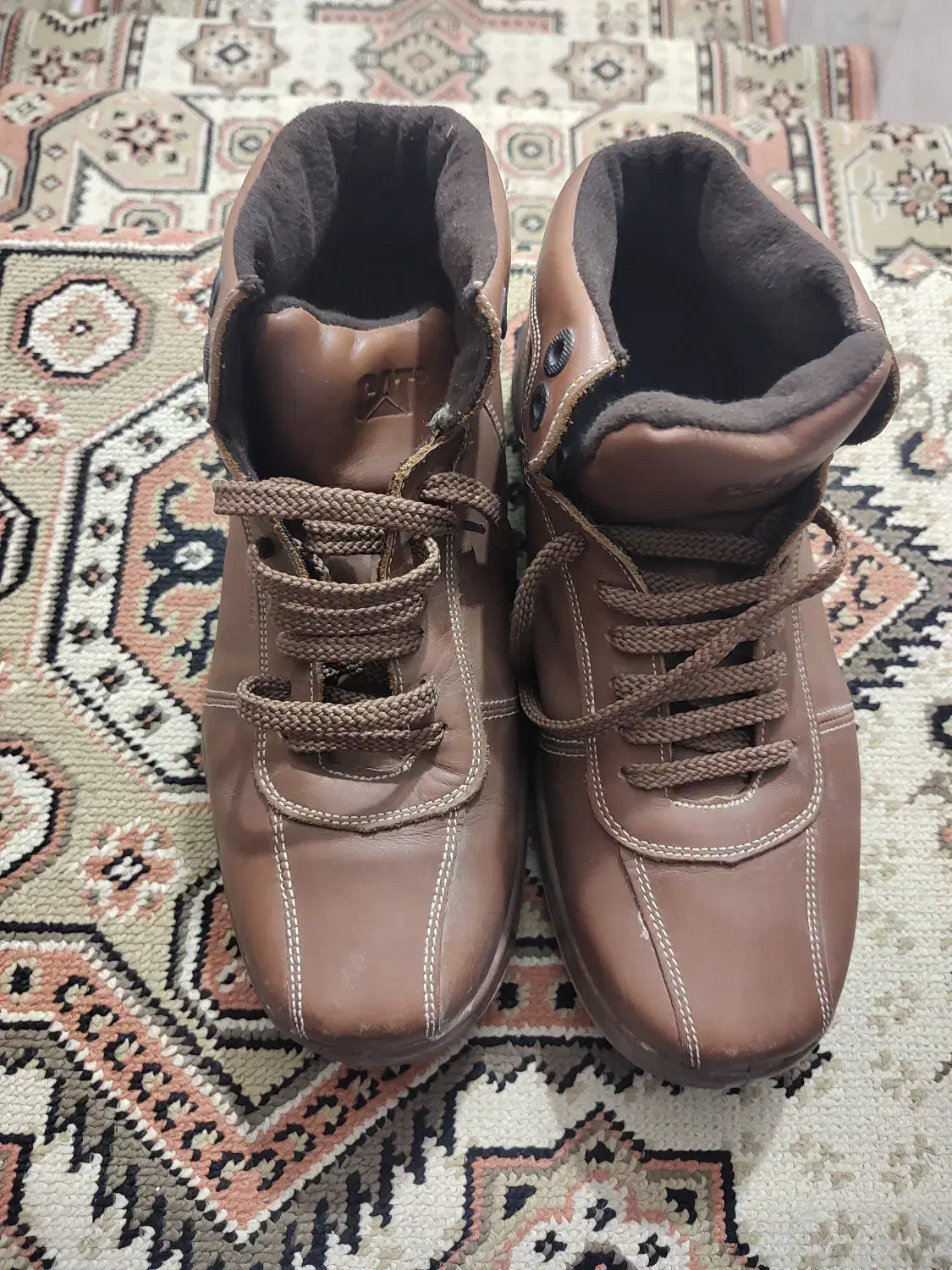 بوت مردانه سایز ۴۰|کیف، کفش، کمربند|قم, آزادگان|دیوار