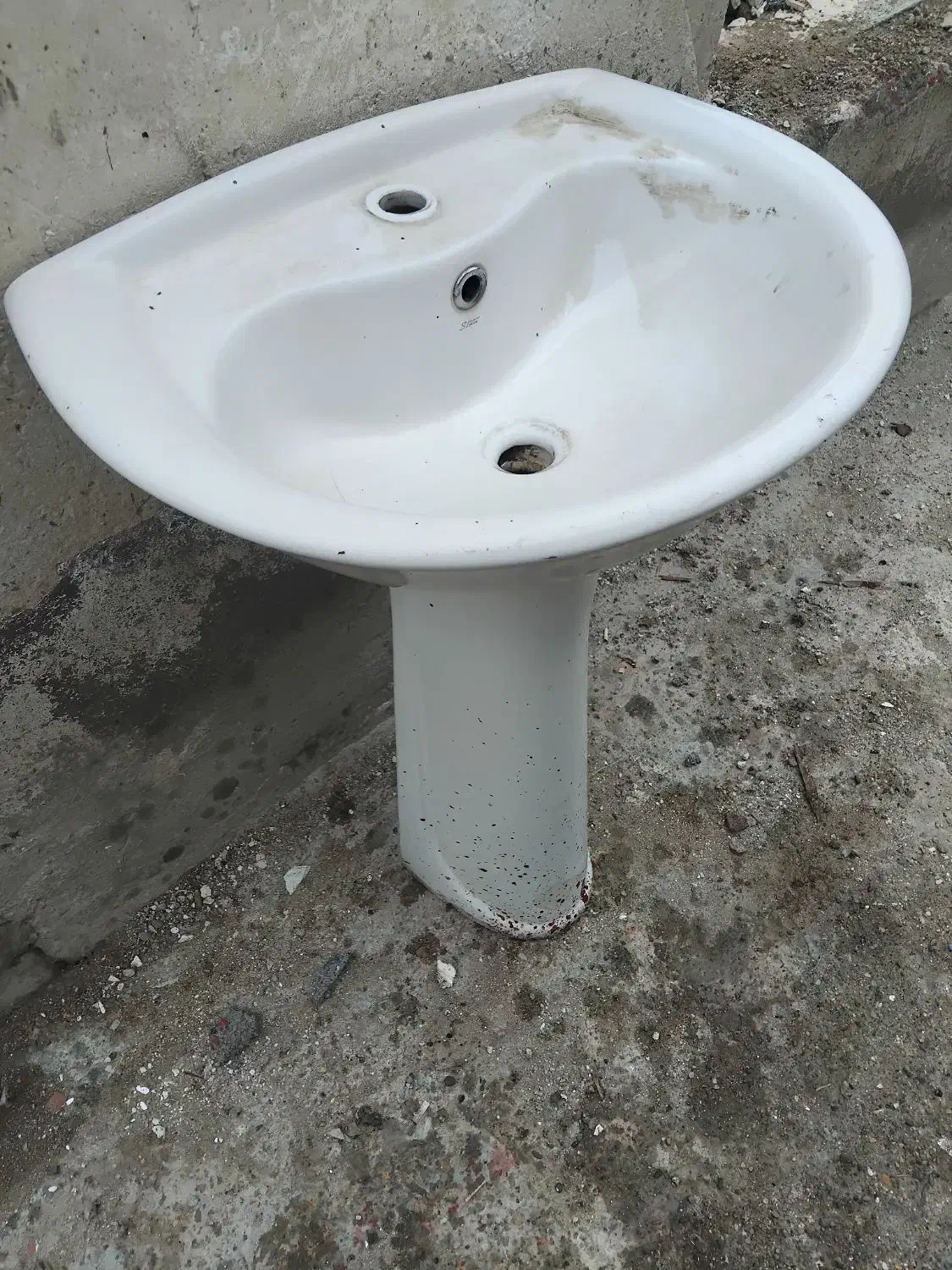 سنگ روشویی|لوازم سرویس بهداشتی|آکند, |دیوار