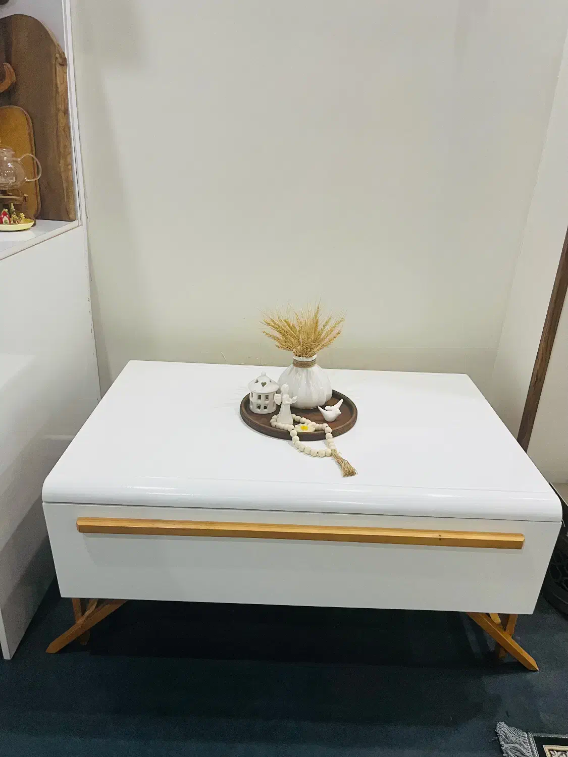 جلو مبلی و عسلی کشودار|مبلمان خانگی و میز عسلی|اسلام‌شهر, شهرک سعیدیه|دیوار