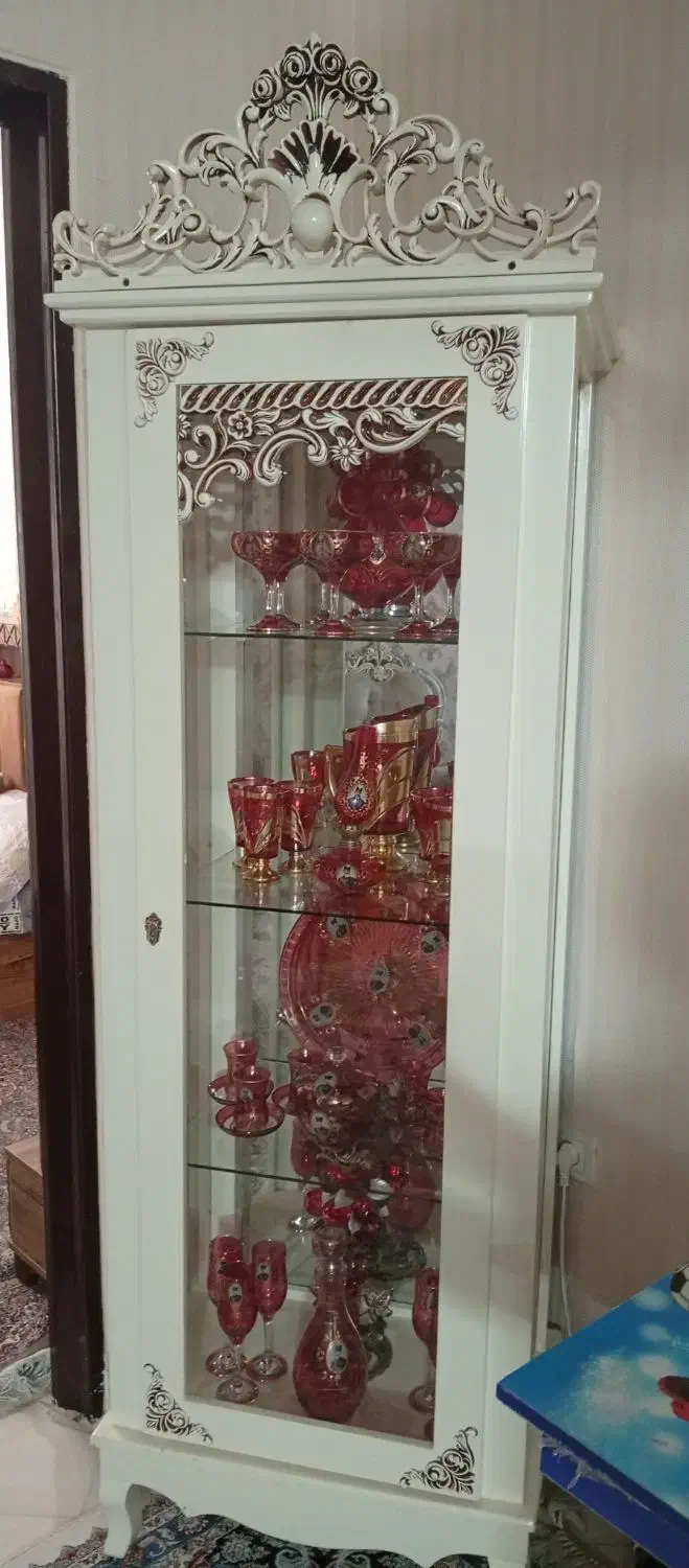 بوفه و ساعت ایستاده|بوفه، ویترین، کنسول|بروجرد, |دیوار