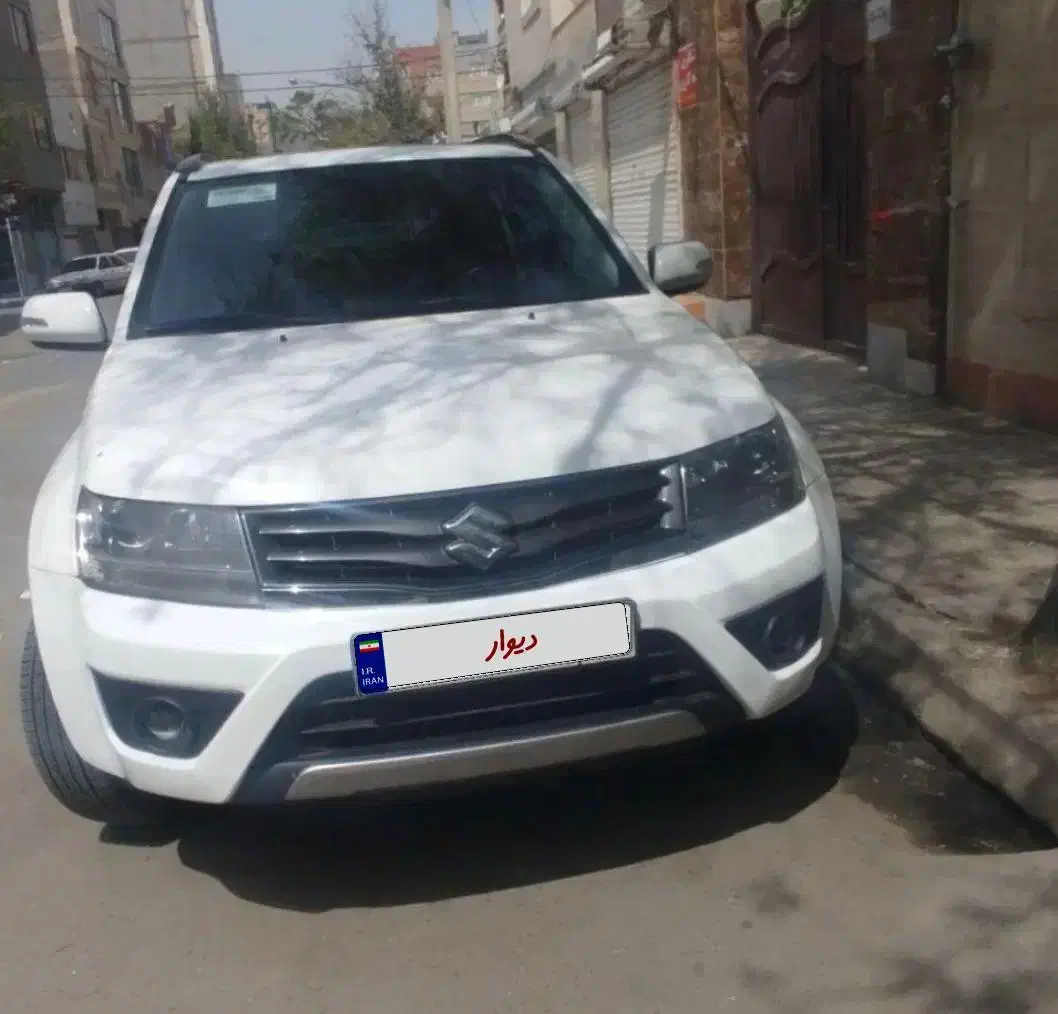 سوزوکی ویتارا ۹۷|خودرو سواری و وانت|مشهد, دانشجو|دیوار