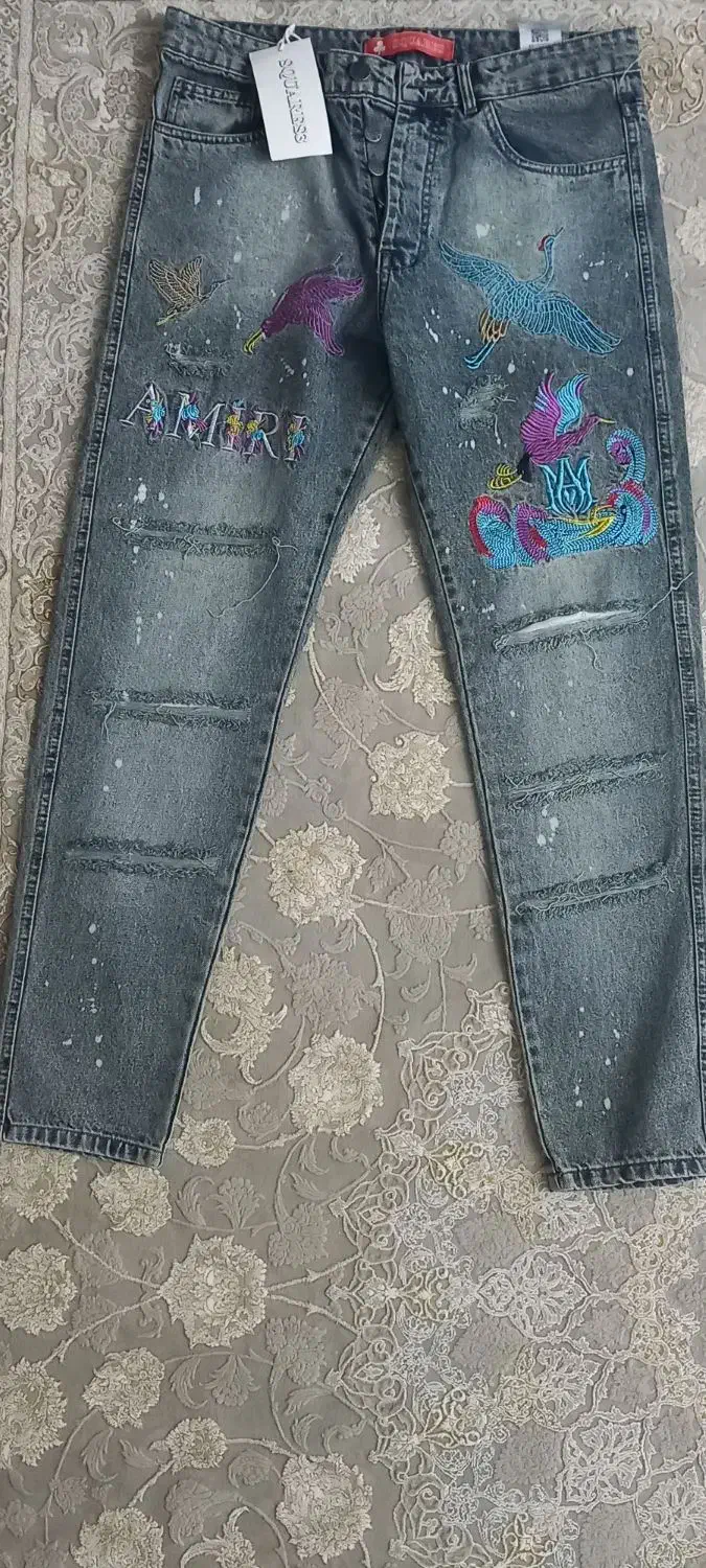 شلوار جاگر و مام|لباس|اندیشه, اندیشه فاز ۲|دیوار