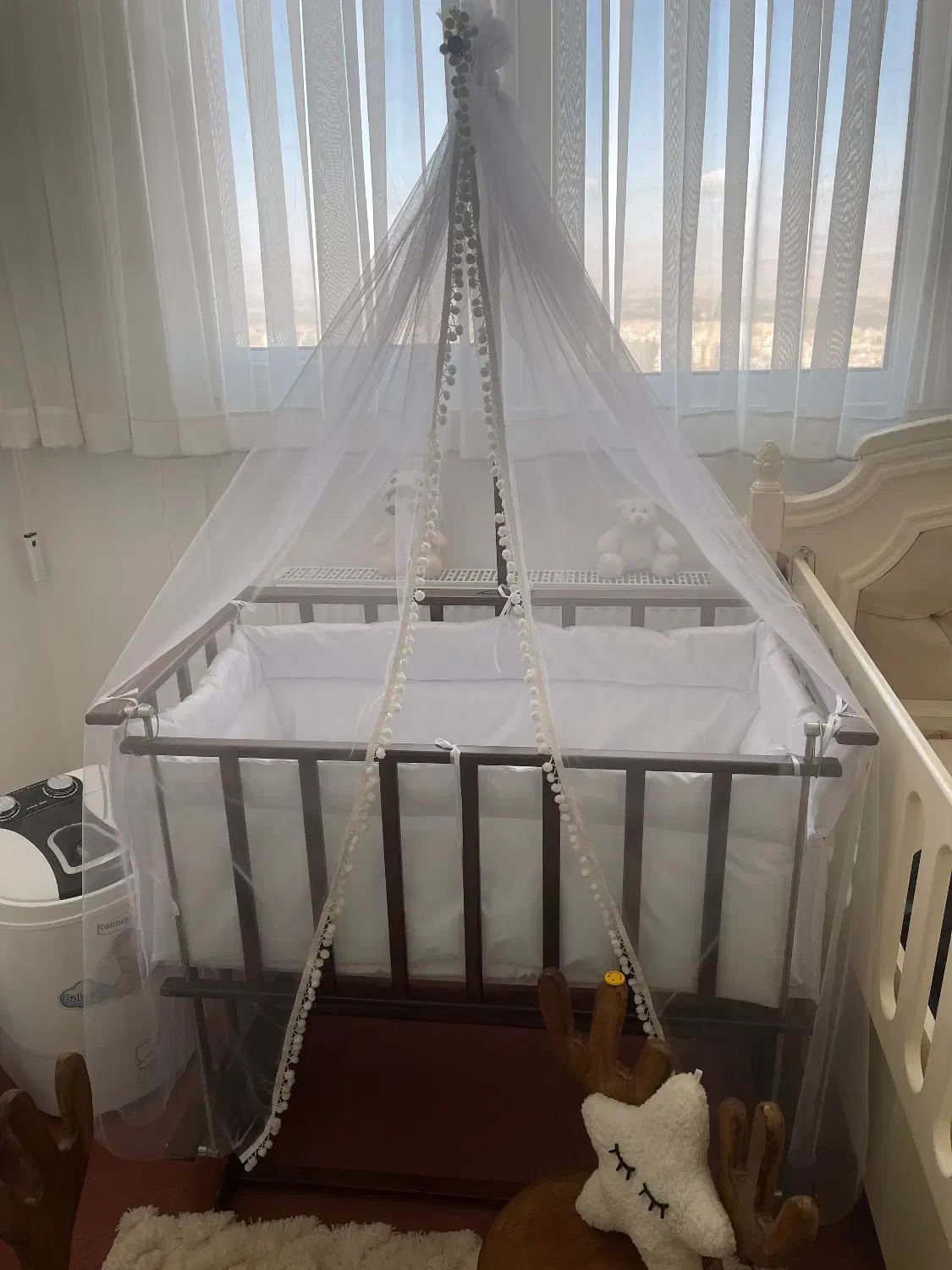 وسایل سیسمونی|تخت و صندلی بچه|مرند, |دیوار