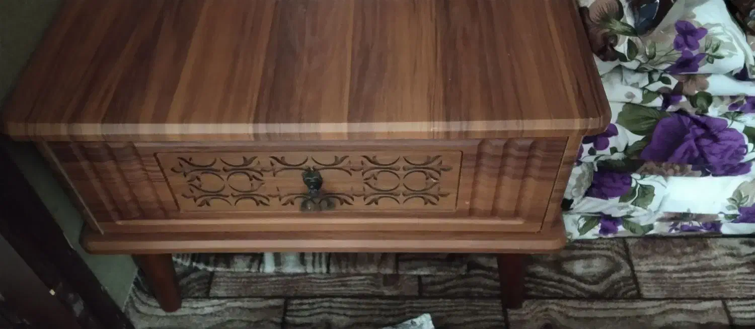 میز عسلی چوبی.نونو سالم.|مبلمان خانگی و میز عسلی|هادی شهر, |دیوار