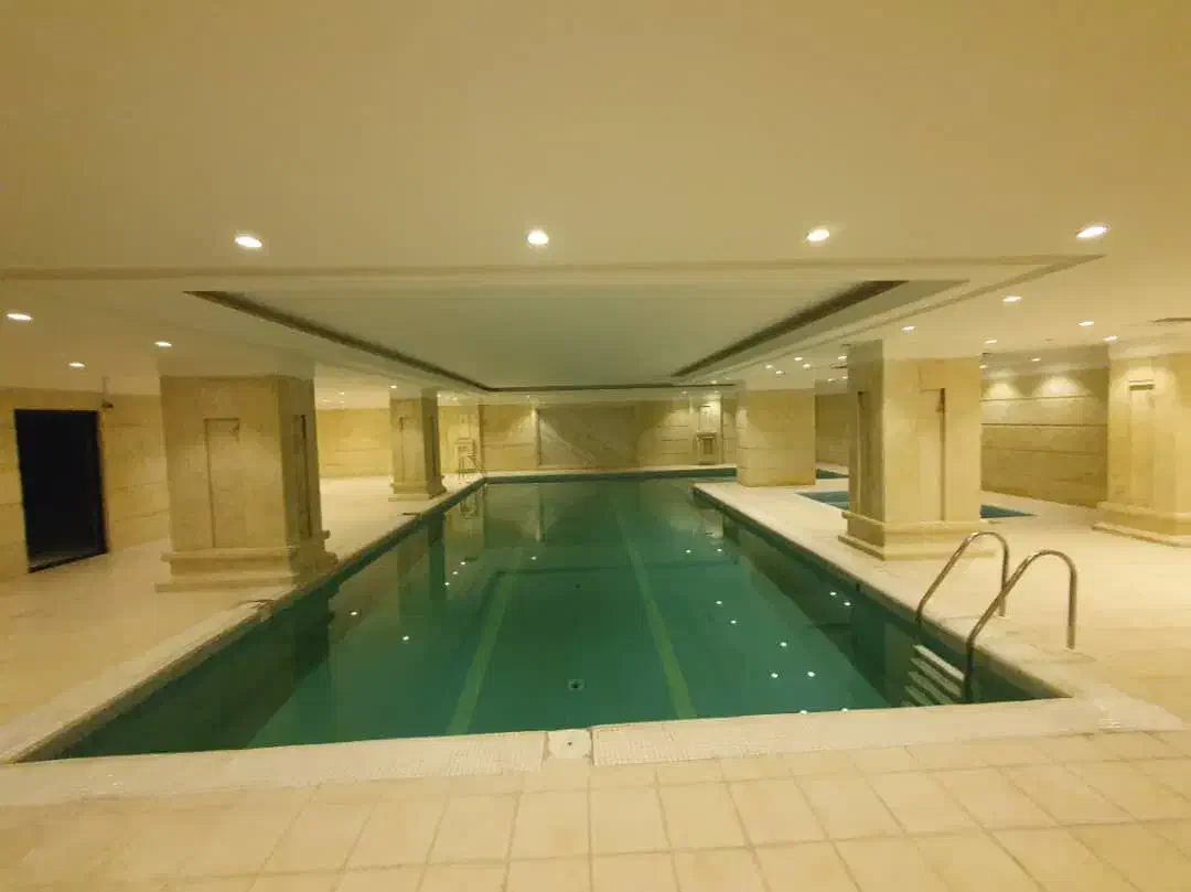 ۱۳۵متر ، برج باغ برند منطقه ،طبقه هفتم(آگهی حقیقی)